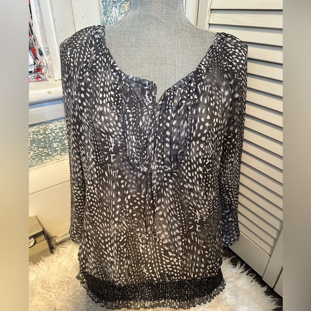⭐️ 3/$20.00 Women’s blouse